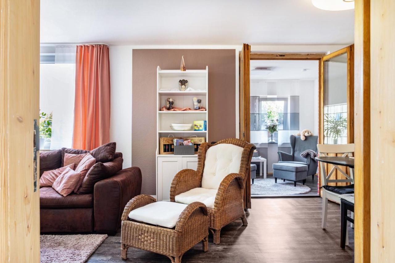 Ferienwohnung Am Elbstrom Штаде Экстерьер фото